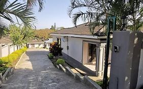 Enhle Bed And Breakfast